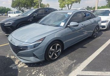 Used 2023 Hyundai Elantra SEL