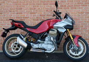 New 2027 Moto Guzzi V100 Mandello S 