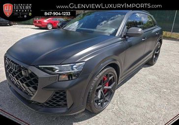 Used 2025 Audi RS Q8 performance