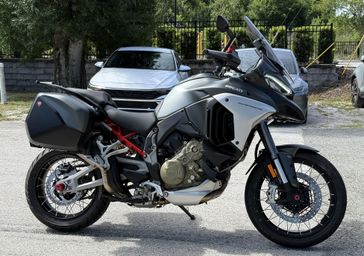 2022 Ducati Ducati Multistrada V4 S Travel + Radar Spoked Wheels