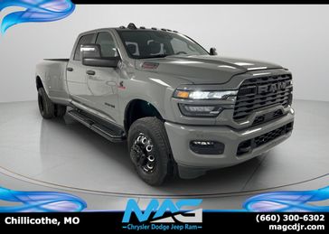 New 2027 RAM 3500 Big Horn Crew Cab 4x4 8' Box