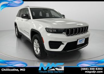 Used 2024 Jeep Grand Cherokee Laredo