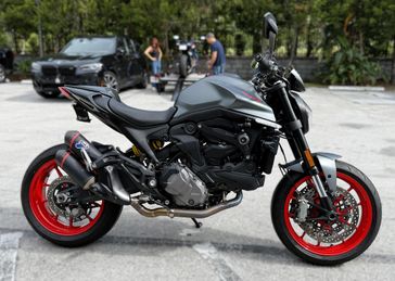2022 Ducati Monster 937 