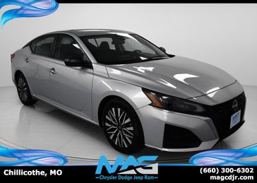 Used 2024 Nissan Altima 2.5 SV