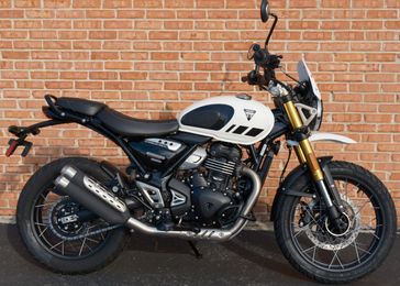 New 2026 Triumph Scrambler 400 XC 