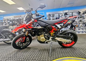 2025 Ducati Hypermotard 698 Mono RVE