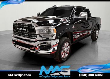 New 2023 RAM 2500 Limited Crew Cab 4x4 6'4' Box