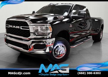 New 2024 RAM 3500 Tradesman Crew Cab 4x4 8' Box