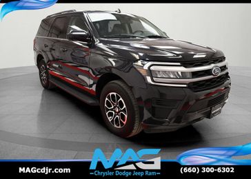 Used 2022 Ford Expedition XLT