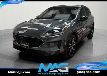 Used 2022 Ford Escape SE