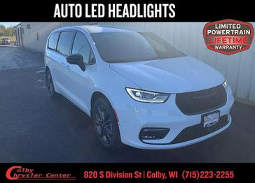 New 2026 Chrysler Pacifica Select Awd