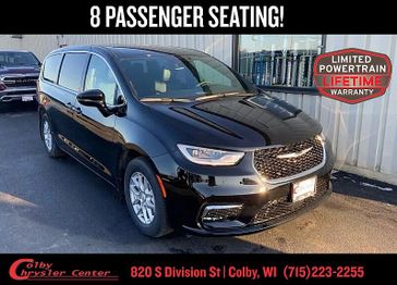 New 2026 Chrysler Pacifica Select