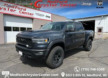 New 2026 RAM 1500 Rho Crew Cab 4x4 5'7' Box
