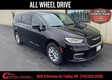 New 2026 Chrysler Pacifica Select Awd