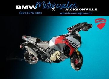 2024 Ducati Multistrada V4 RS