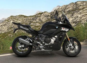 2026 BMW S 1000 XR 