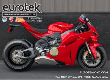 New 2026 Ducati PANIGALE V4 