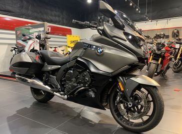 2019 BMW K 1600 B in a BLACK exterior color. SoSo Cycles 877-344-5251 sosocycles.com 