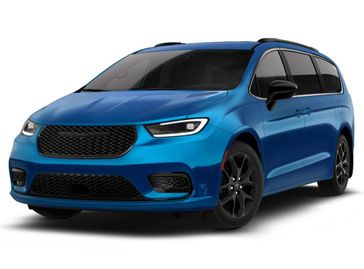 New 2026 Chrysler Pacifica Select Awd