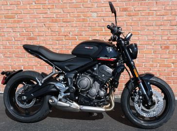New 2025 Triumph Trident 660