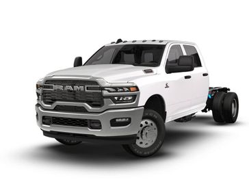 New 2026 RAM 3500 Tradesman Crew Cab Chassis 4x4 60' Ca Bright White Clear Coat