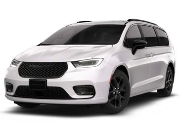 New 2026 Chrysler Pacifica Select
