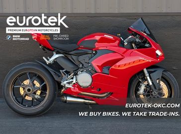 Used 2024 Ducati PANIGALE V2 