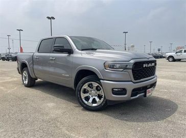 2025 RAM 1500 Lone Star Crew Cab 4x4 5'7' Box