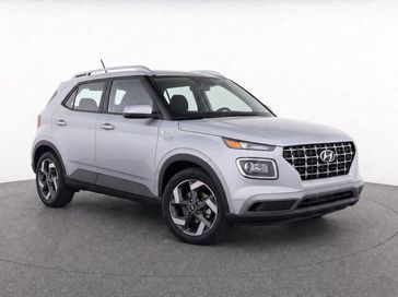 Used 2025 Hyundai Venue SEL
