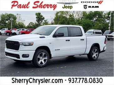 New 2026 RAM 1500 Express Crew Cab 4x4 5'7' Box