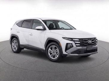 Used 2025 Hyundai Tucson SE