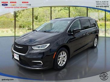 Used 2021 Chrysler Pacifica Touring L