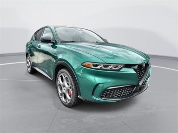 2024 Alfa Romeo Tonale Veloce Eawd in a Verde (Green) Fangio Metallic exterior color and Blackinterior. Englewood Cliffs Alfa Romeo 201-706-7374 alfaromeoec.com 