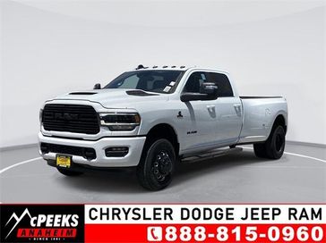 2024 RAM 3500 Laramie Crew Cab 4x4 8' Box