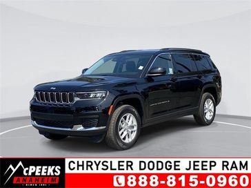 2023 Jeep Grand Cherokee L Laredo 4x4