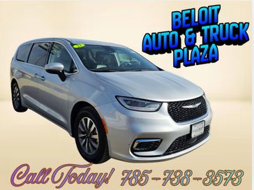 Used 2023 Chrysler Pacifica Hybrid Touring L