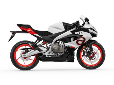2025 APRILIA RS 457 OPALESCENT LIGHT 