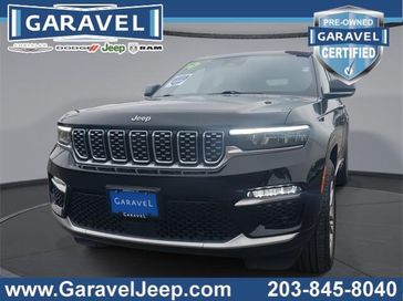 2022 Jeep Grand Cherokee Summit