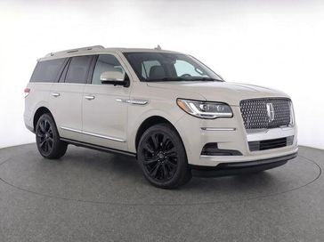 Used 2024 Lincoln Navigator Reserve