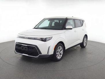 Used 2025 Kia Soul LX