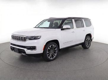 2022 Jeep Grand Wagoneer Series III