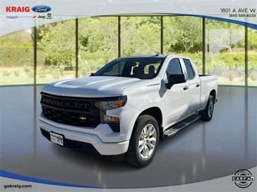 Used 2023 Chevrolet Silverado 1500 Custom
