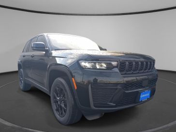 New 2026 Jeep Grand Cherokee Laredo Altitude 4x4