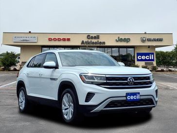 2020 Volkswagen Atlas Cross Sport 2.0T SE w/Technology