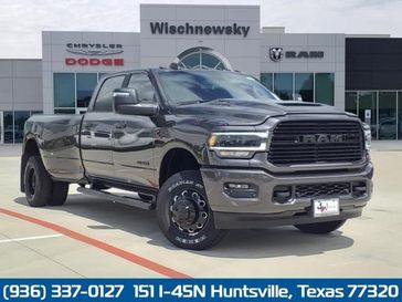 2024 RAM 3500 Laramie Crew Cab 4x4 8' Box