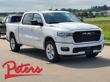 New 2025 RAM 1500 Lone Star Crew Cab 4x4 5'7' Box