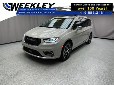 Used 2021 Chrysler Pacifica Limited