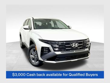 New 2026 Hyundai Tucson SE