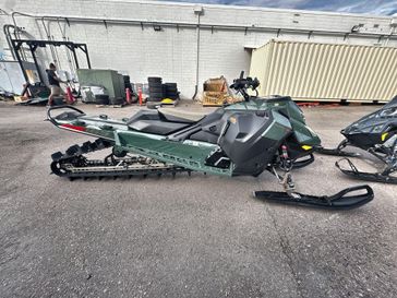 New 2026 SKIDOO SUMMIT EXP 8TR S GN HAC 154 3P HUB 26 850 E-TEC Turbo R 154 3.0 