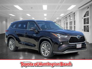Used 2021 Toyota Highlander Platinum